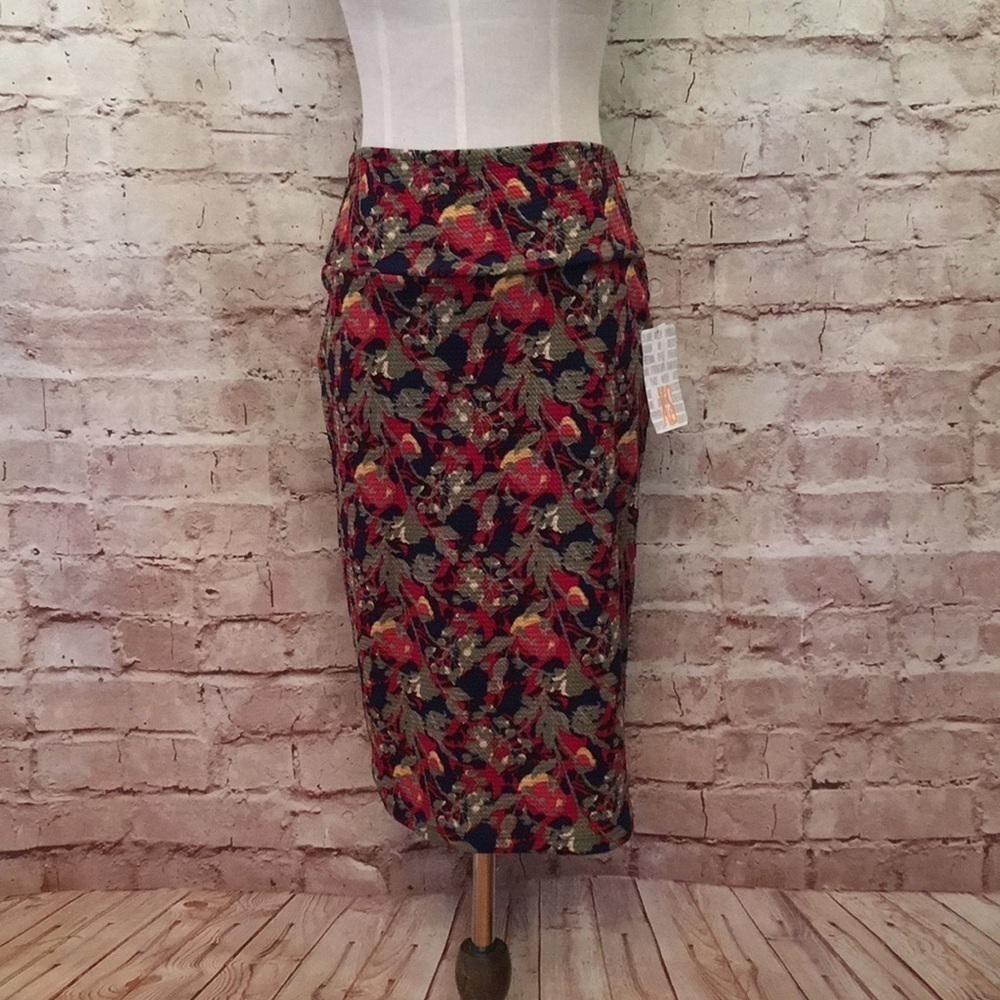 LuLaRoe CASSIE Skirt Floral Textured Navy Green XS